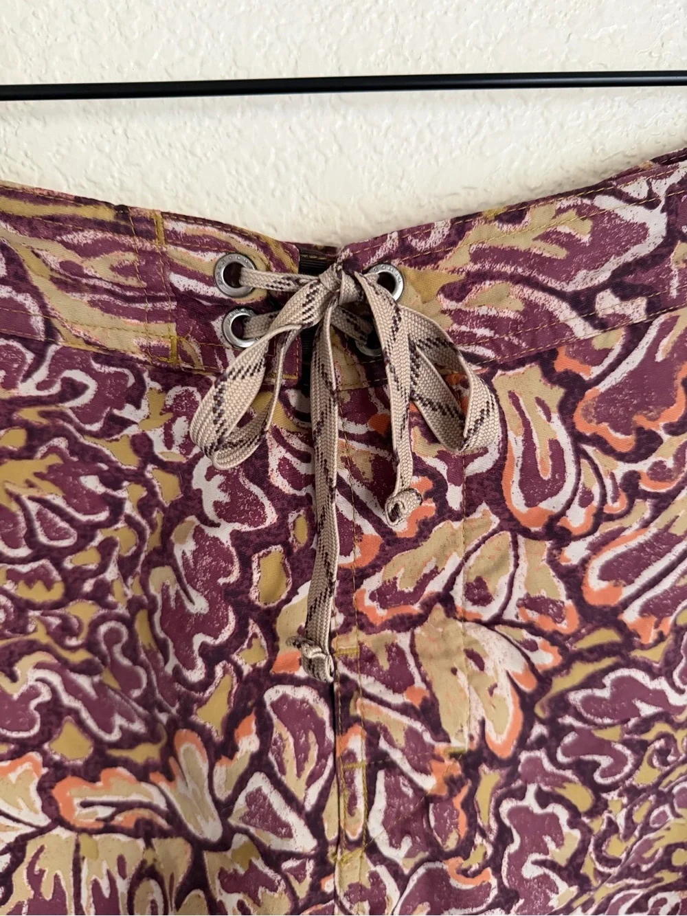 Patagonia Men’s Wavefarer 21” Board Shorts 32 Frank Bronze Floral Print